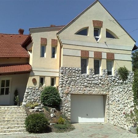 Marci Villa Печ Екстер'єр фото
